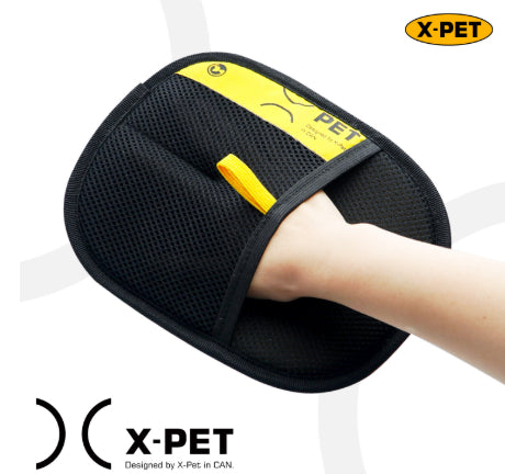 Black electrostatic pet hair removal brush pad with yellow stripe, hand-held