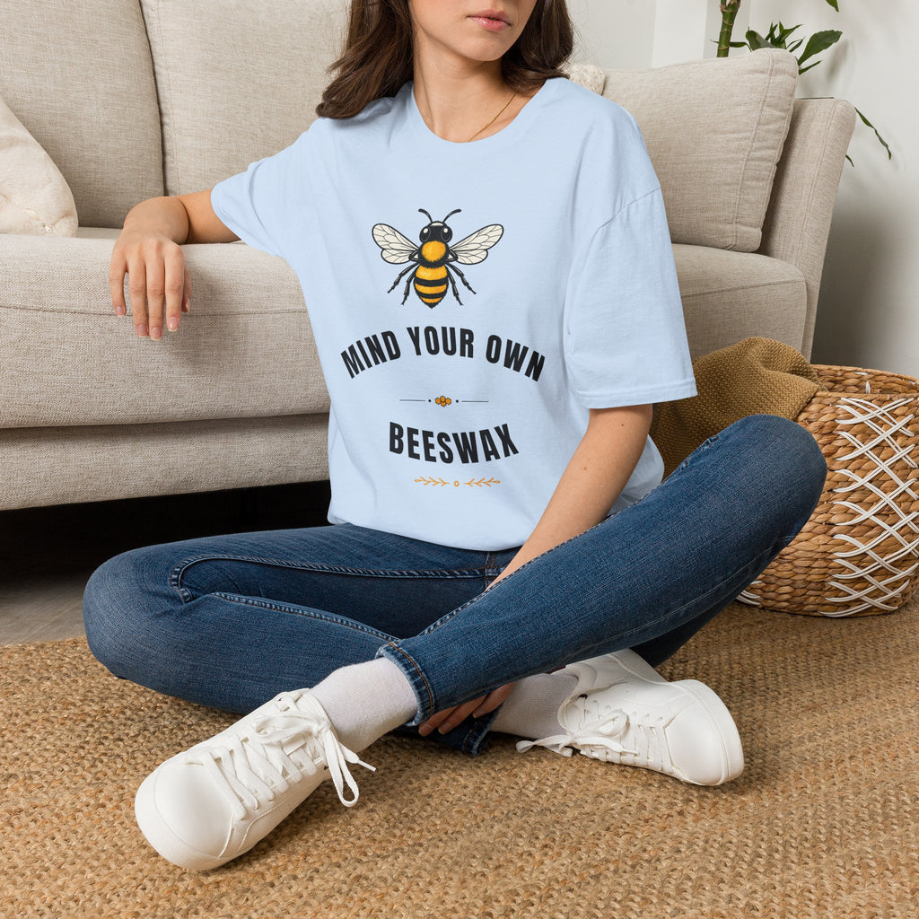 Light blue T-shirt with bee graphic and 'Mind your own Beeswax' text