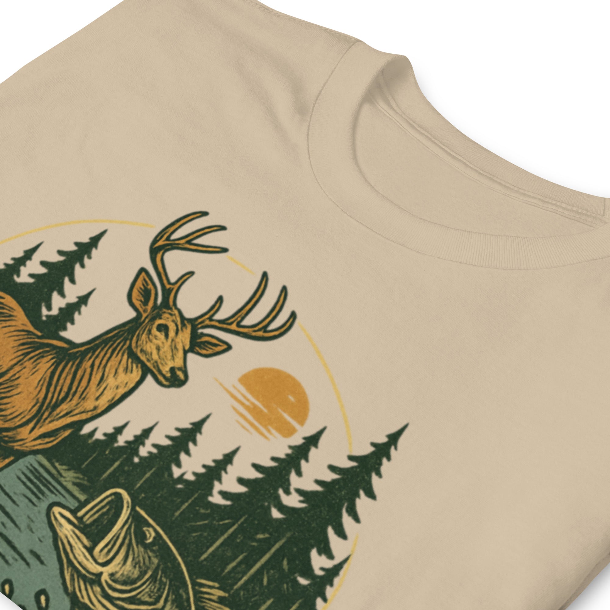 Sand unisex T-shirt with deer and bass graphic, short sleeves