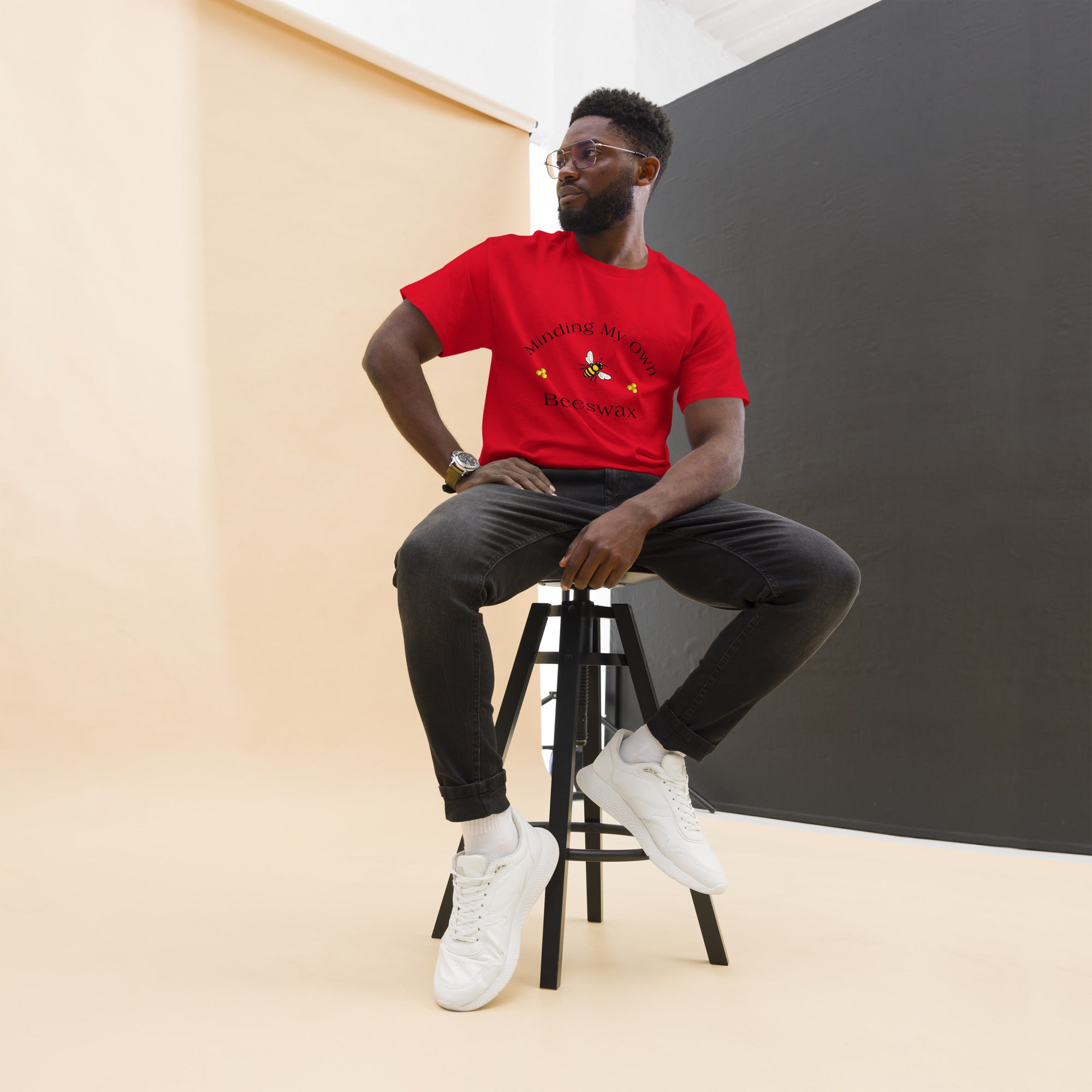 Unisex classic T-shirt in red with small bee graphic and arched chest text