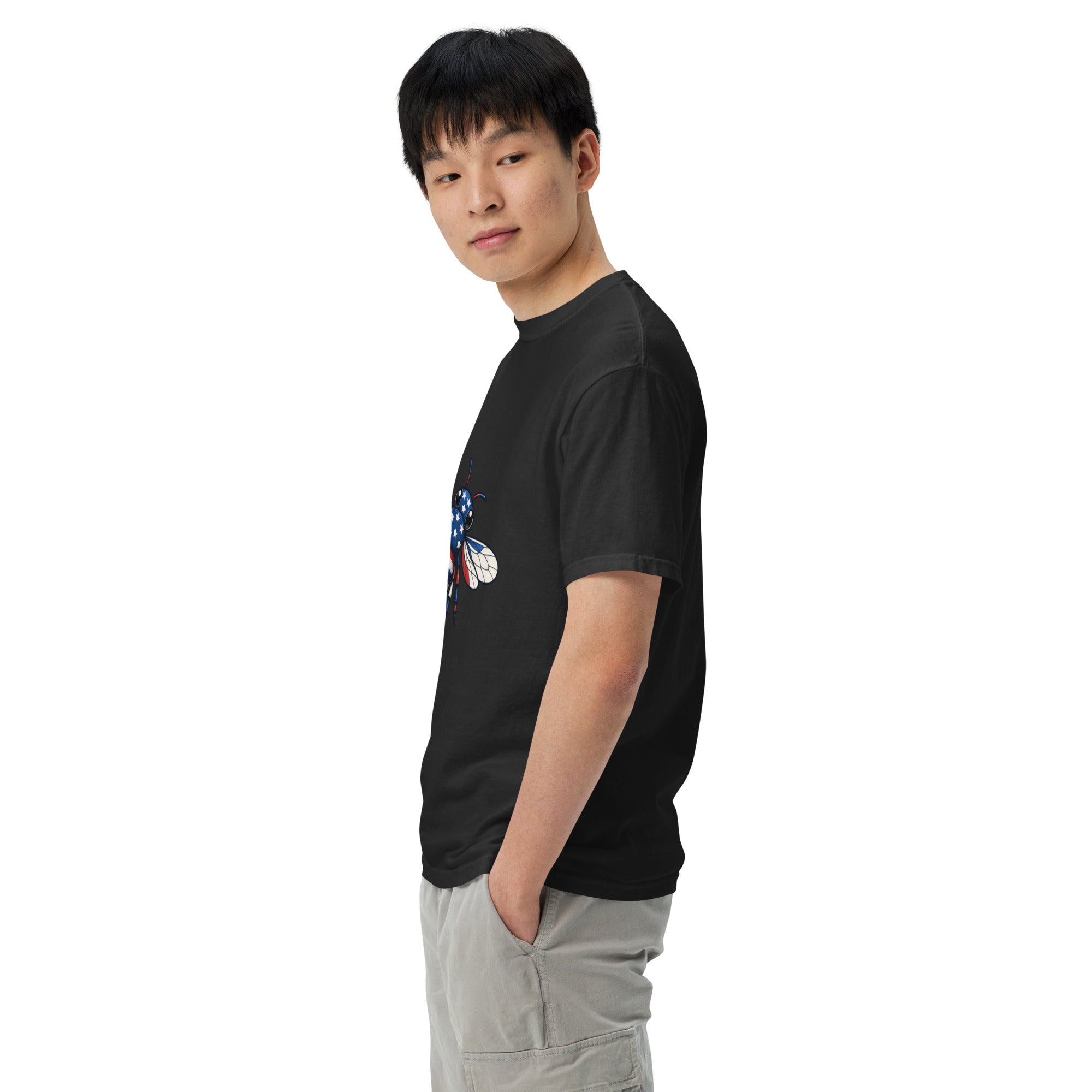 Unisex heavyweight t-shirt in black with chest graphic print