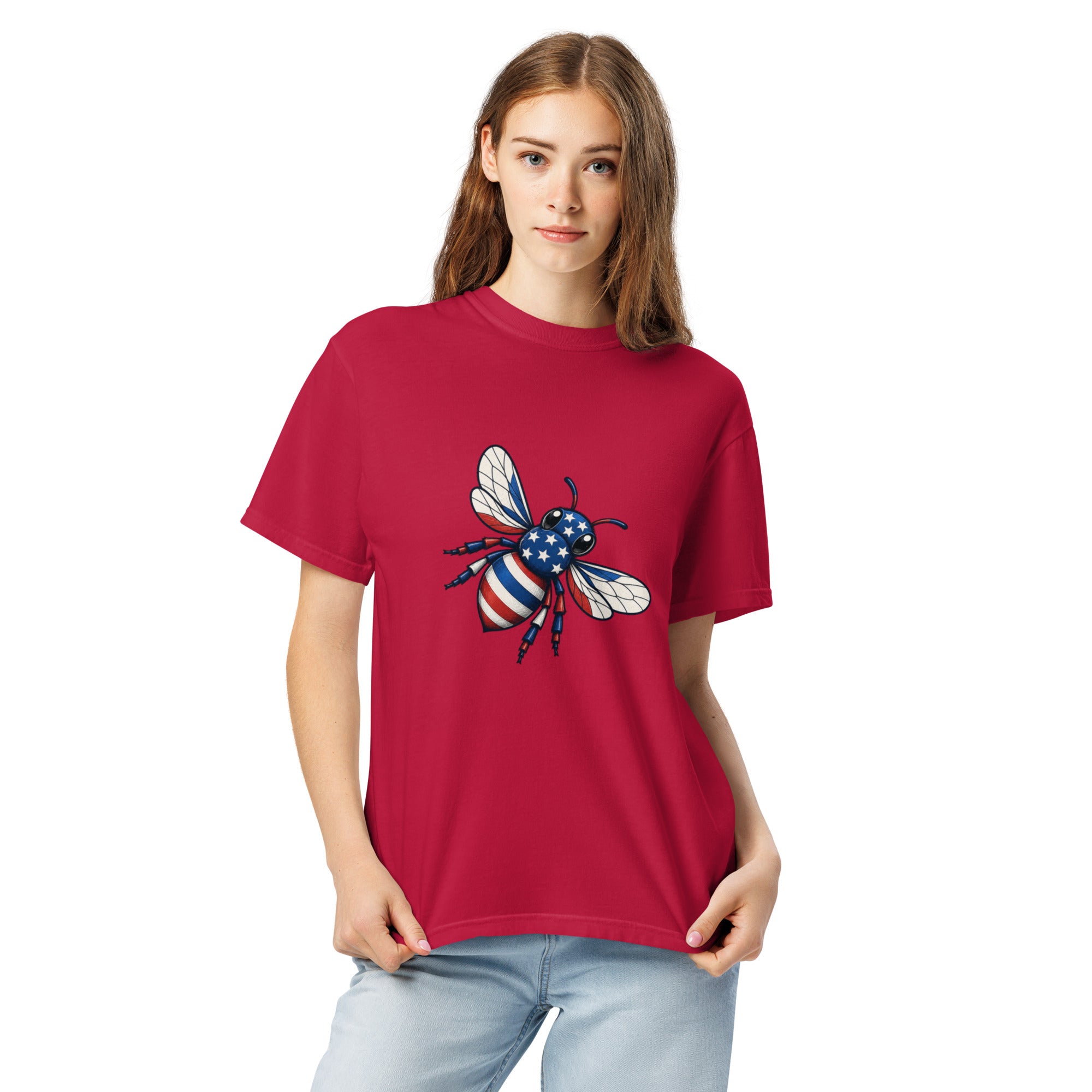 Unisex heavyweight T-shirt in red with bee graphic on the chest