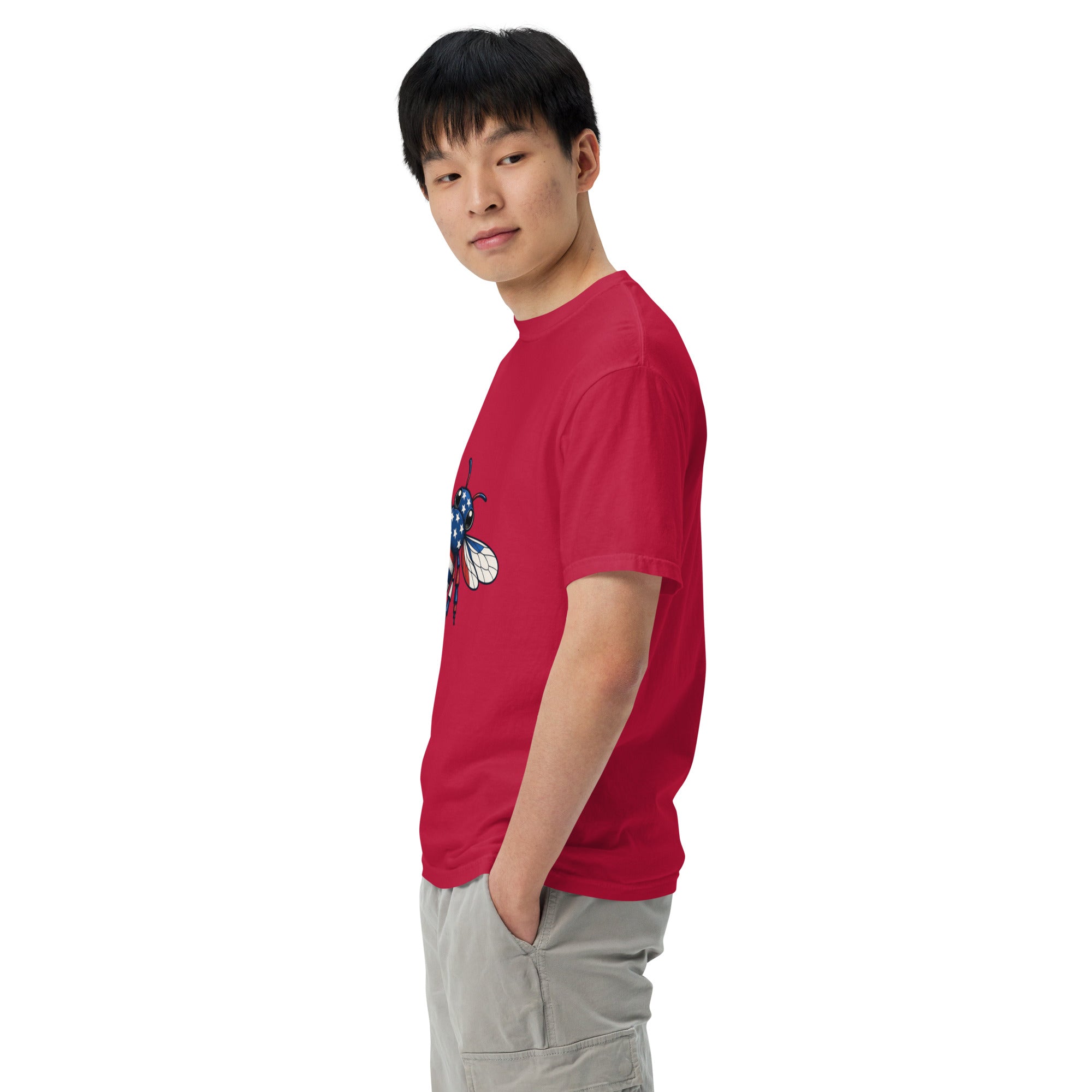 Unisex heavyweight t-shirt in red with chest graphic print
