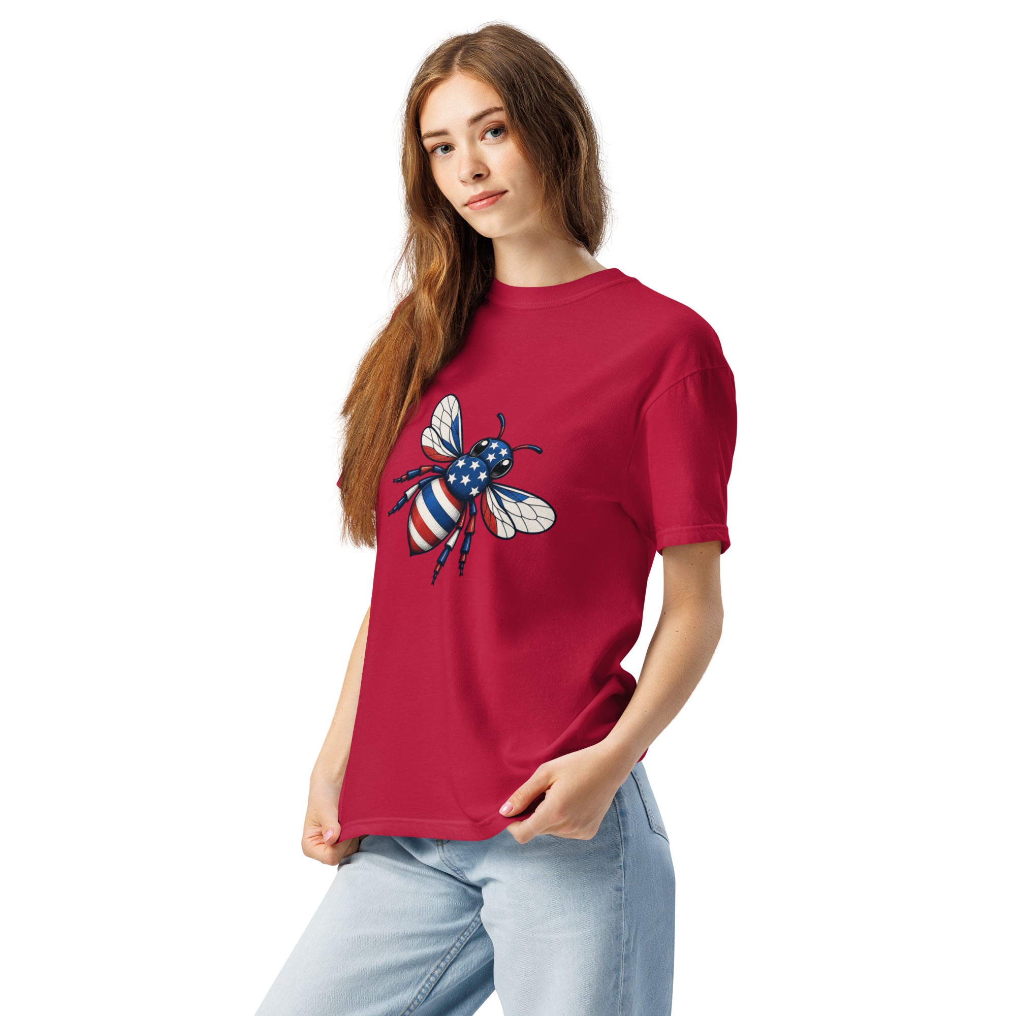 Heavyweight unisex T-shirt, red, short sleeves, colorful bee graphic on front